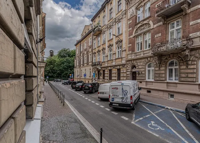 Parkside Fresh Apartments - Old Town Guesthouse - By Upstairs