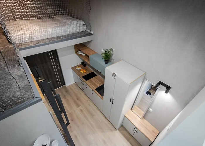Parkside Fresh Apartments - Old Town Guesthouse - By Upstairs